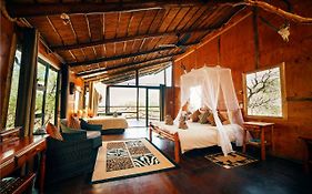 Pezulu Tree House Lodge